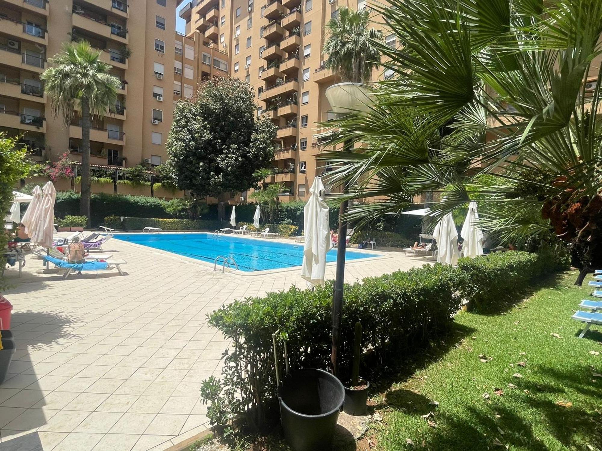 Appartamento Claudio House Palermo Esterno foto